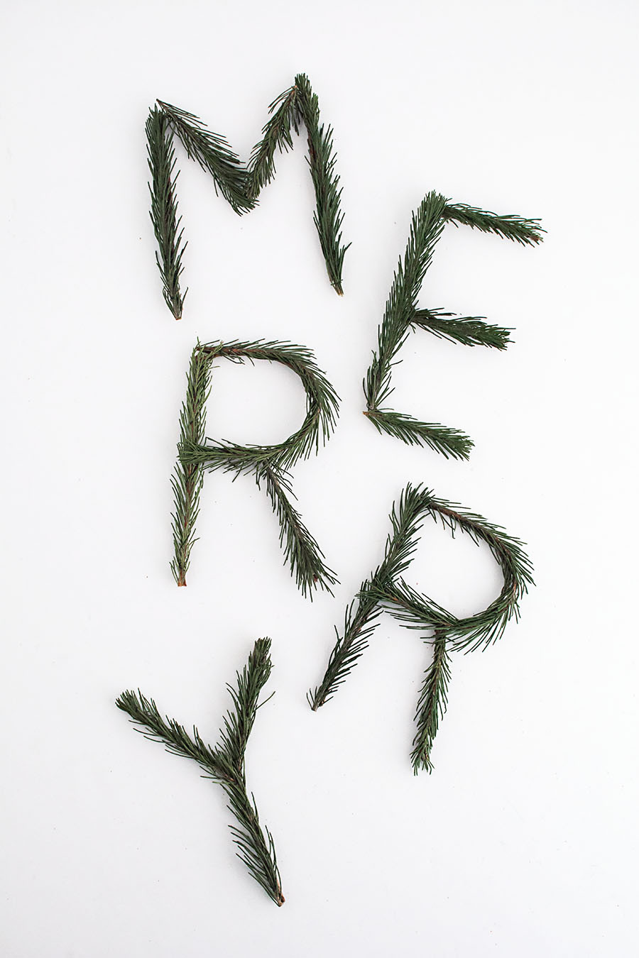 annalaurakummer-inspiration-weihnachten-pinterest-merry-pine-letters