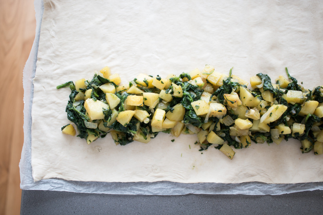Rezept: veganer Kartoffel-Spinatstrudel - Anna-Laura Amenta Rezept: veganer Kartoffel-Spinatstrudel - Anna-Laura Amenta