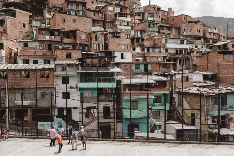 TRAVEL GUIDE Medellin AnnaLaura Amenta